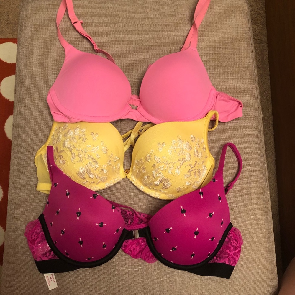 Bundle of 3 VS Victoria Secret/PINK Bras 34A